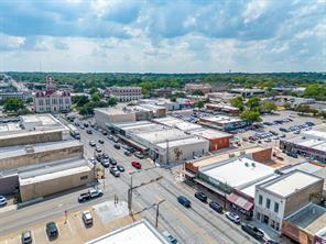 221 North Main - Photo 4