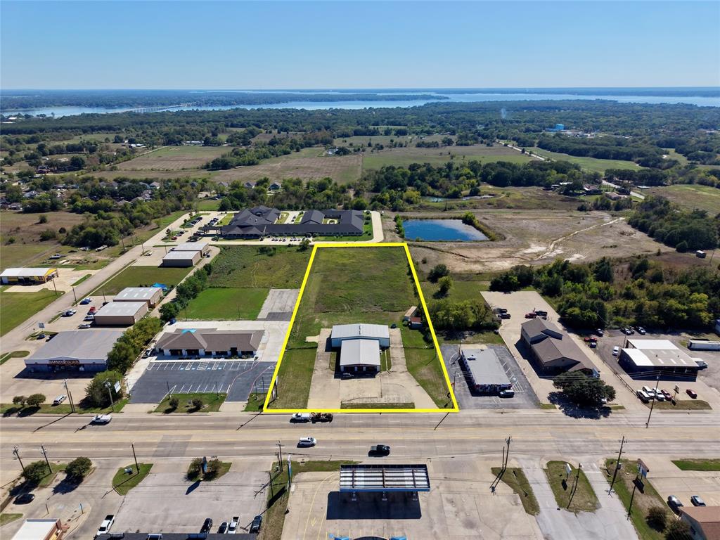 735 W Main Street - Photo 1