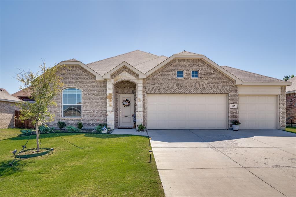 437 Ridge Drive - Photo 1