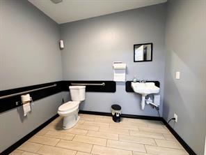 1721 N Edwards Ave. - Photo 14