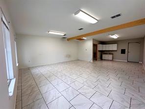 1721 N Edwards Ave. - Photo 5