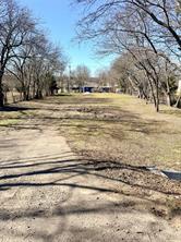 504 S Business Highway 78 - Photo 2