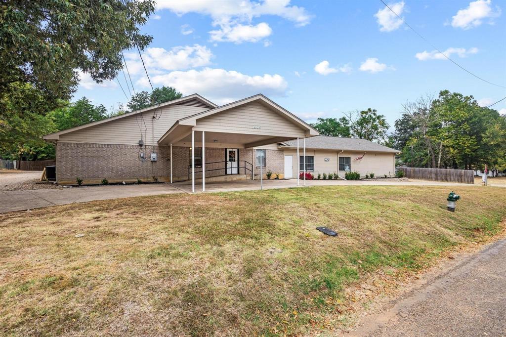 1905 E Price Street - Photo 1