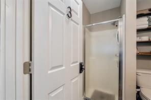 133 S Buffalo Street - Photo 32