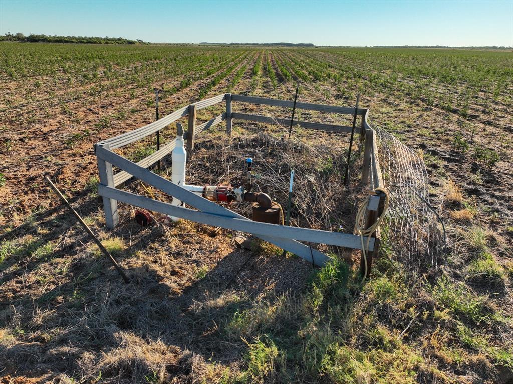 424 CR 141 - Photo 23