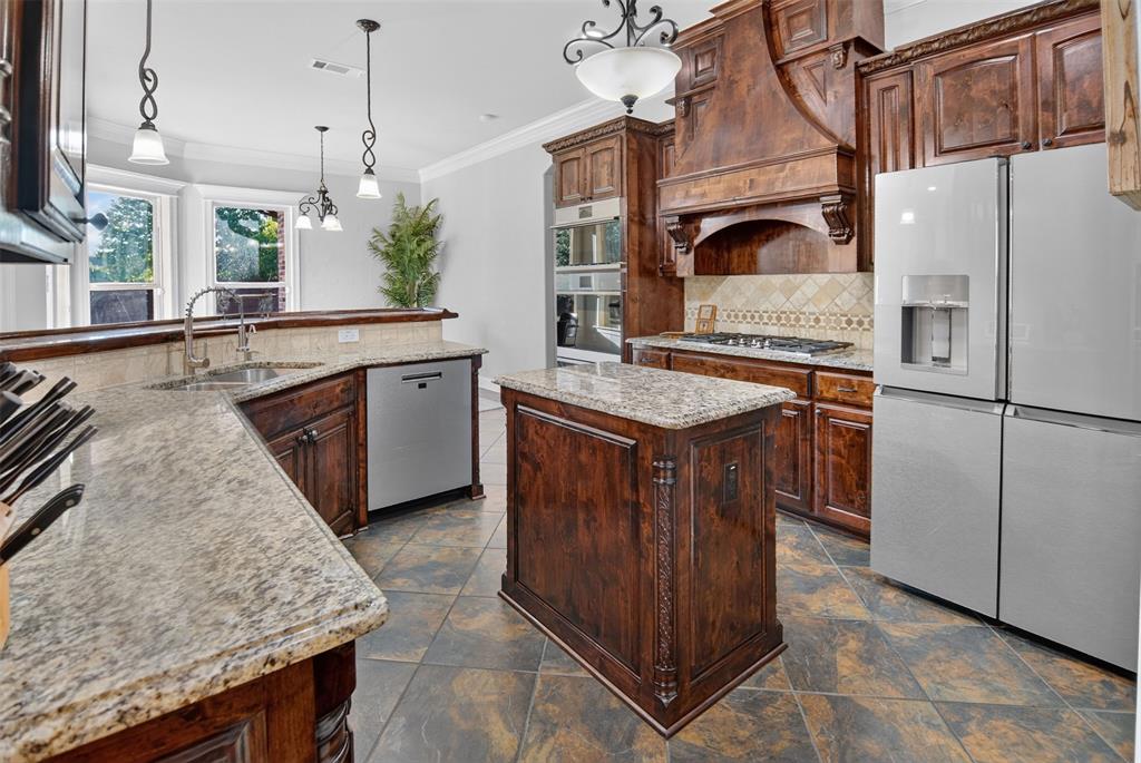 2915 Sutton Place - Photo 13