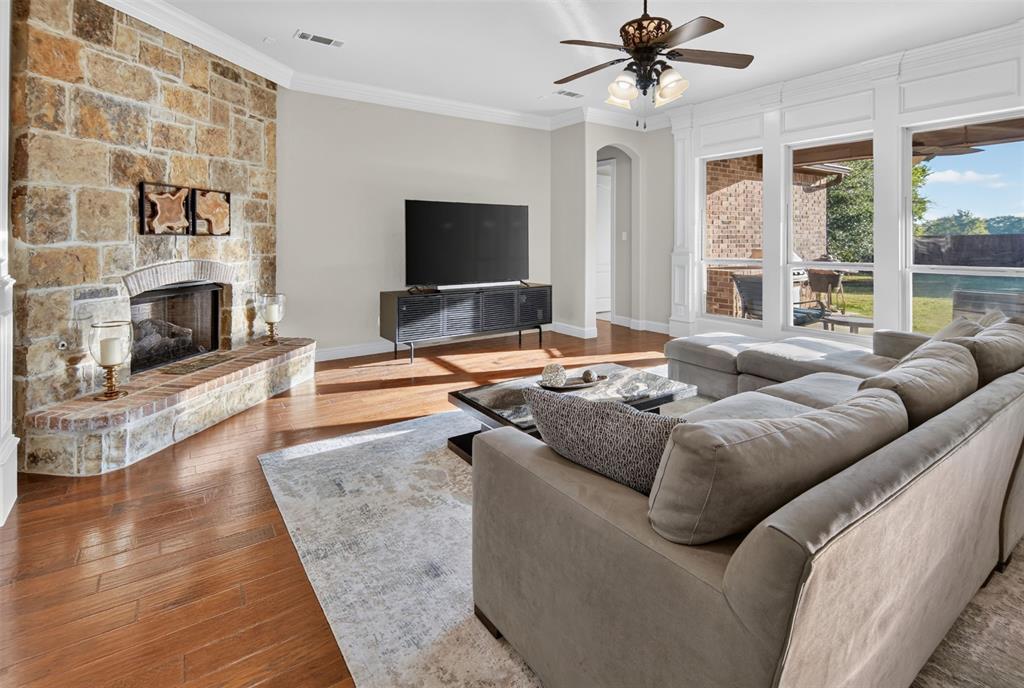 2915 Sutton Place - Photo 7