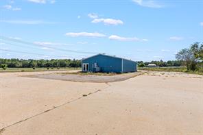 2370 S FM 2869 - Photo 10