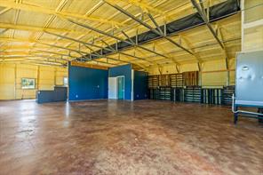 2370 S FM 2869 - Photo 21