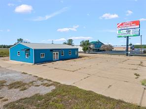 2370 S FM 2869 - Photo 7