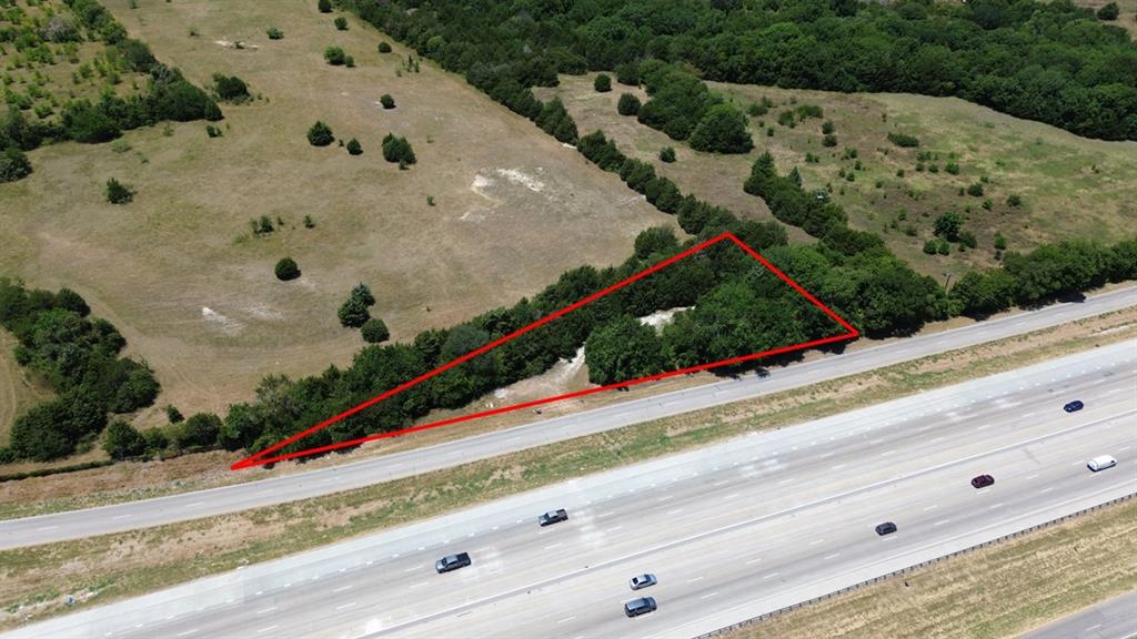 TBD S Interstate 35 - Photo 1