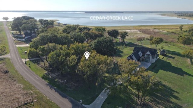 1514 Shoreline Drive