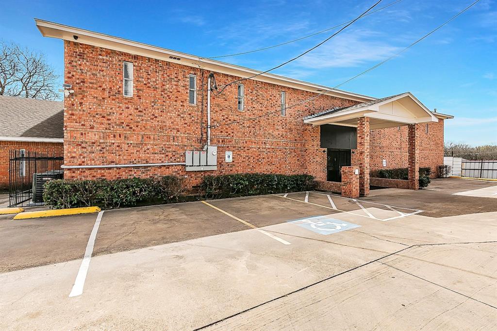 5007 Ivy Lane - Photo 2