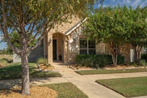 1008 10th Street - Photo 2