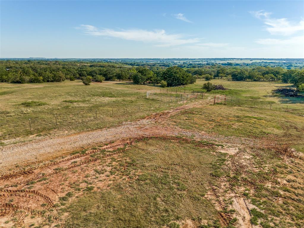 689 County Road 3737 - Photo 19
