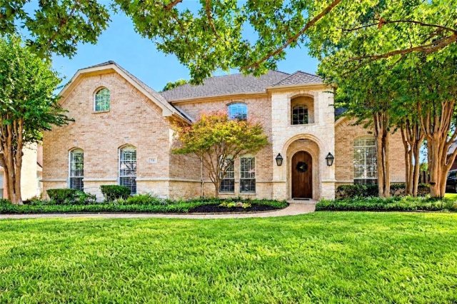 711 Wyndsor Creek Drive