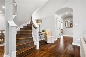 711 Wyndsor Creek Drive - Photo 3