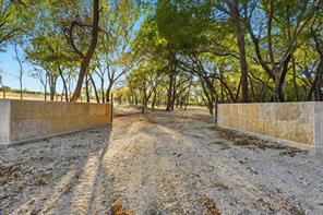 2401 Bear Creek Road - Photo 2
