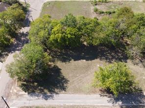 903 Boatley Street - Photo 2