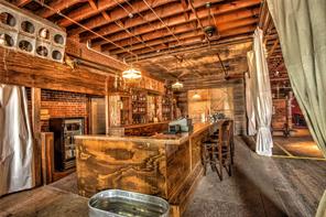 215 E 5th Avenue - Photo 11