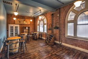 215 E 5th Avenue - Photo 12