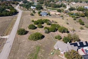 3001 Bob White Drive - Photo 2