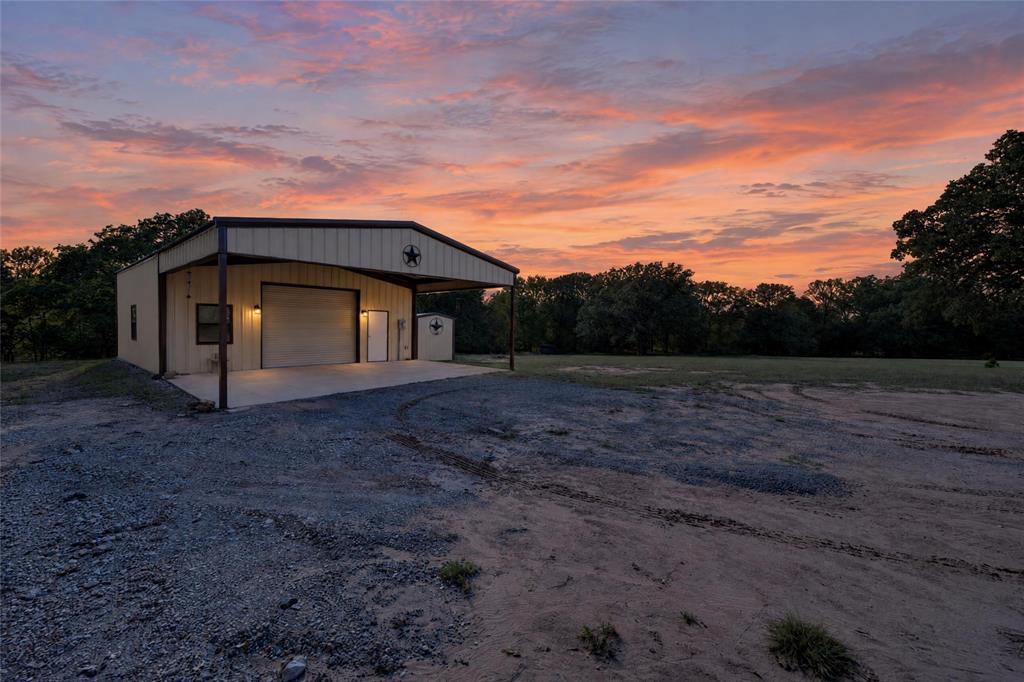 1747 Willie Dennis Road - Photo 29