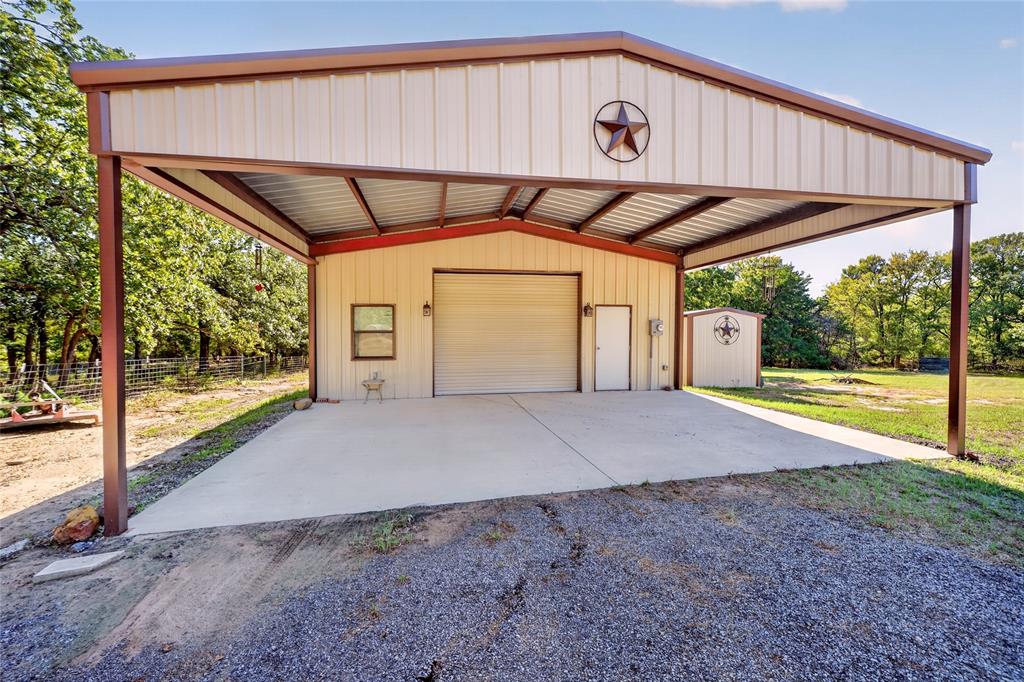 1747 Willie Dennis Road - Photo 3