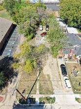 3009 E 1st Street - Photo 4