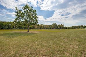 279 Lakeview Drive - Photo 5