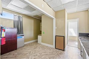 1306 13th Street - Photo 9
