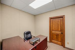 1119 Halsell Street - Photo 14