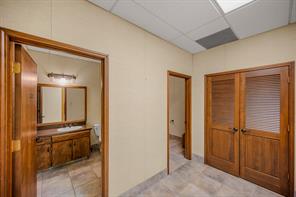 1119 Halsell Street - Photo 18