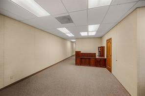 1119 Halsell Street - Photo 7