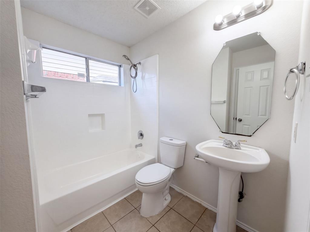441 Trinity Drive - Photo 9