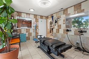 3017 E Lancaster Avenue - Photo 8