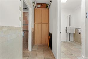 3017 E Lancaster Avenue - Photo 9
