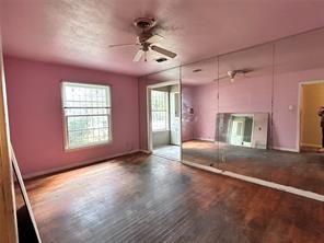 8407 Honeysuckle Lane - Photo 14