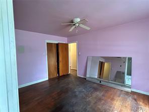 8407 Honeysuckle Lane - Photo 15