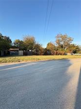 305 E Miller Street - Photo 4