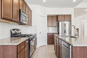 1808 Kaiser Cove - Photo 12