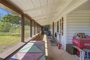 517 County Road 1364 - Photo 37