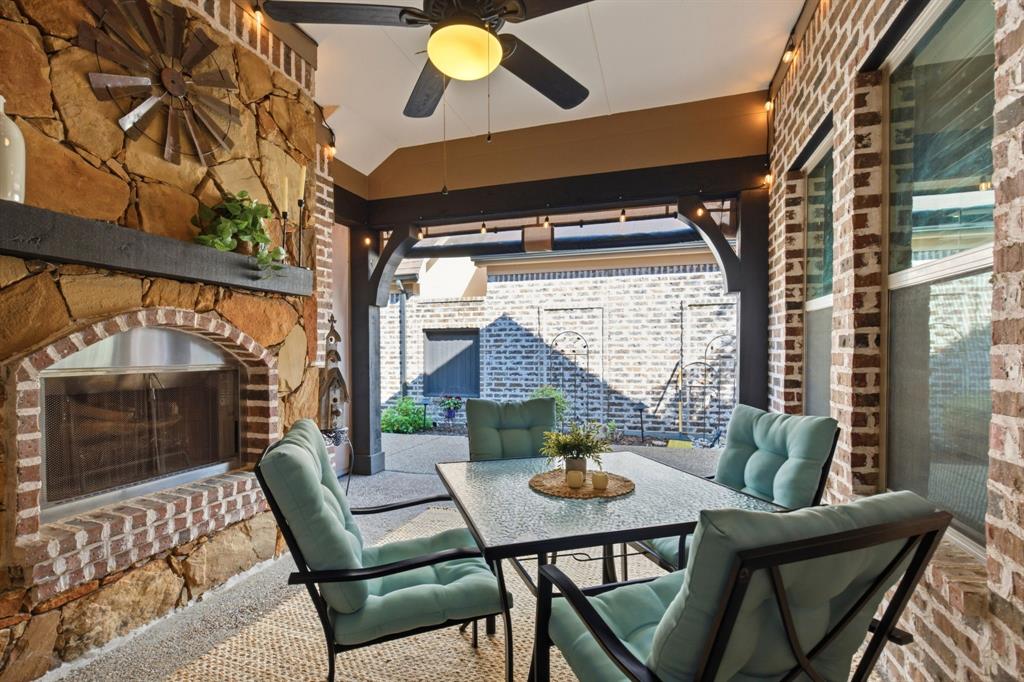 919 Charles River Court - Photo 18
