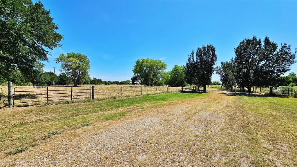 2247 County Road 2130 - Photo 8
