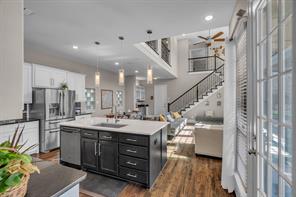 350 Loma Alta Drive - Photo 3