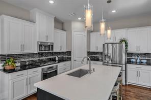 350 Loma Alta Drive - Photo 4