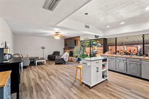 5644 Twitty Street - Photo 15