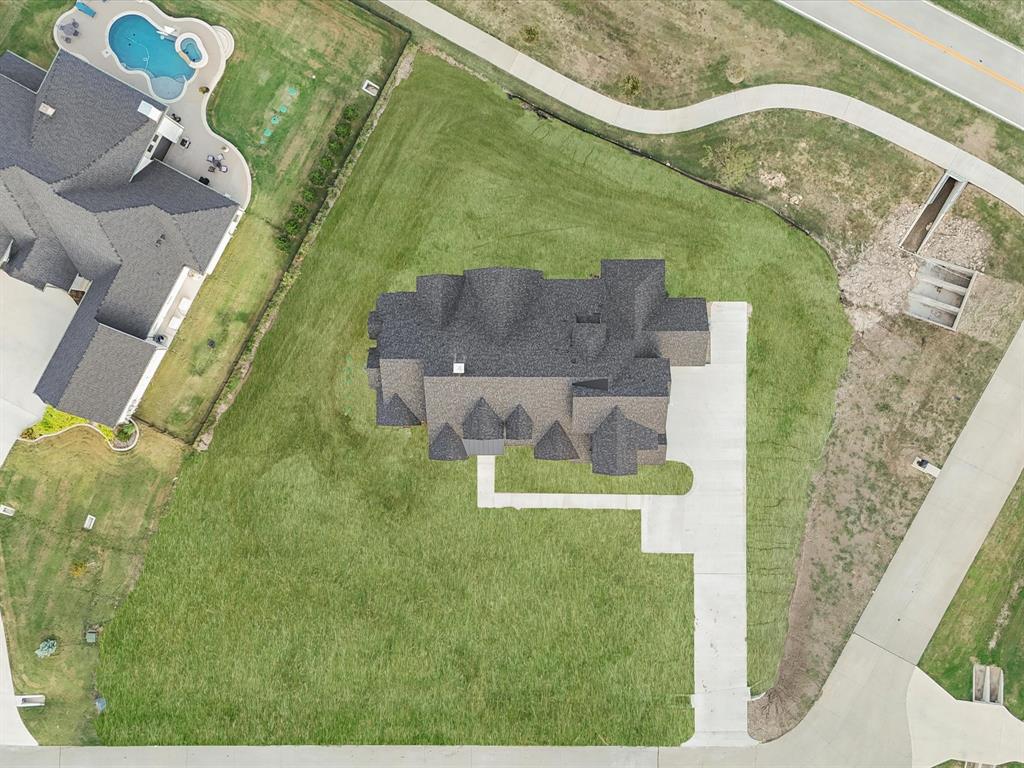 2901 Grassland Court - Photo 14