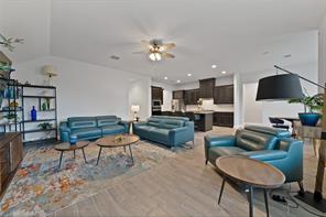 1066 Fleetwood Drive - Photo 11