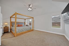 1066 Fleetwood Drive - Photo 17